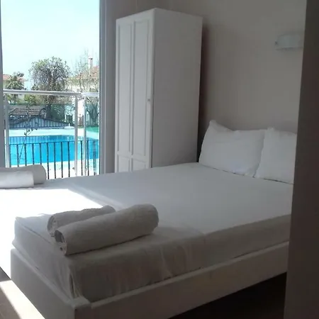 Πανσιόν Sefa Ztc Hotel *